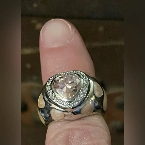 Sterling Silver Ring with Pink Enamel Hearts and Faceted Pink Heart Stones Sz 5 - Picture 8 of 10